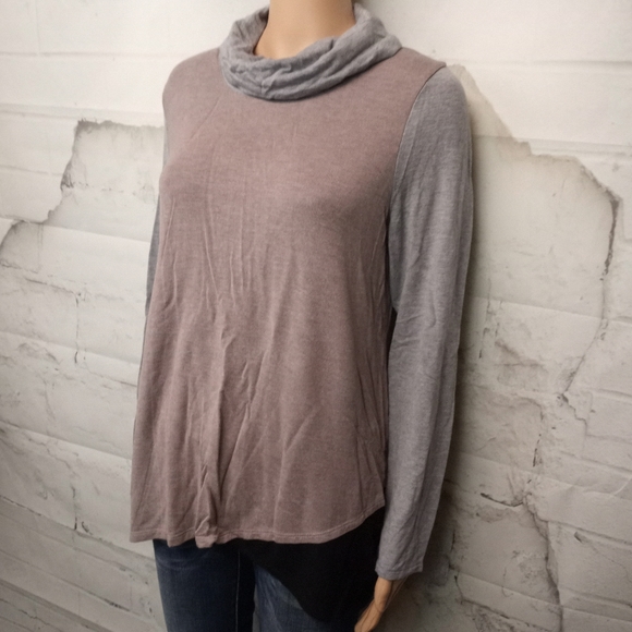 Chico's Top - Picture 2 of 6